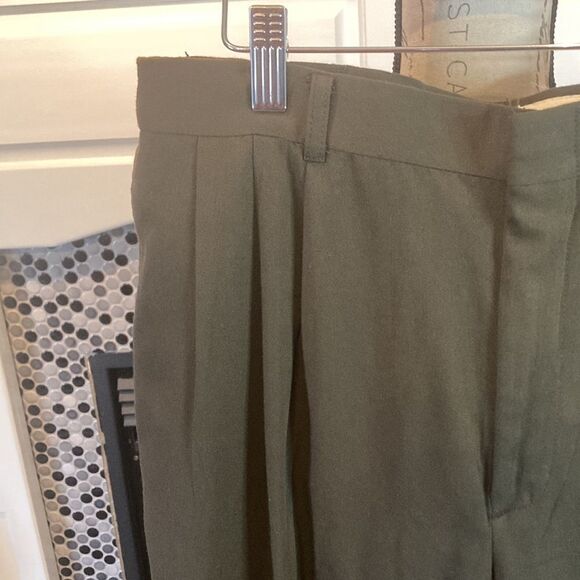 Expressions Worldwide green dress pants, size 32 X 32, good used condition - Picture 5 of 8